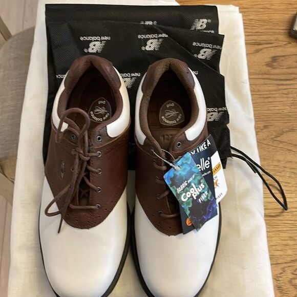 NEW BALANCE GOLF SHOES.  NEW.  SIZE 7 2E WIDE. - Picture 8 of 10